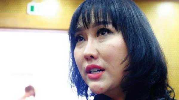 Nữ nghệ sĩ là Phó viện trưởng lên tiếng vụ Long Nhật bị bắt: "Tôi không oán trách, chỉ thấy buồn" kenhtingame com thumb nu nghe si la pho vien truong len tieng vu long nhat bi bat quot toi khong oan trach chi thay buon quot 2a2a1779365711767 940w
