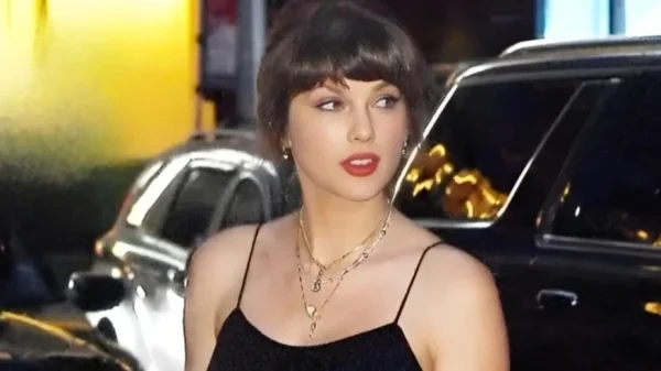 Nước cờ cao tay của Taylor Swift kenhtingame com thumb nuoc co cao tay cua taylor swift 15381777625788483 940w