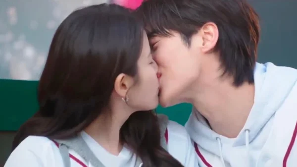 Perfect Crown tập cuối: IU - Byeon Woo Seok lật mặt cực căng kenhtingame com thumb perfect crown tap cuoi iu byeon woo seok lat mat cuc cang 35d01778968584916 940w