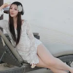 Quỳnh Kool hóa "nàng thơ" giữa biển xanh, bộ ảnh mãn nhãn hớp hồn fan kenhtingame com thumb quynh kool hoa quot nang tho quot giua bien xanh bo anh man nhan hop hon fan fd611778493972750 940w