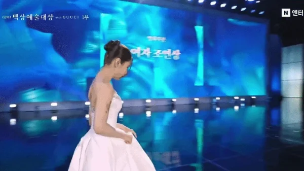 Shin Se Kyung khiến hàng triệu người phẫn nộ ở Baeksang 2026 kenhtingame com thumb shin se kyung khien hang trieu nguoi phan no o baeksang 2026 cb0e1778330348822 940w