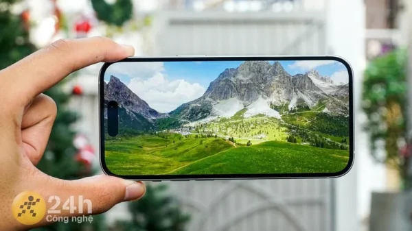 Sử dụng iPhone 15 trong năm 2026: Đánh giá dài hạn kenhtingame com thumb su dung iphone 15 trong nam 2026 danh gia dai han 6c351779209301891 940w