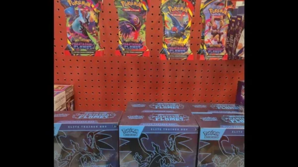 Thẻ Pokémon tiếp tục trở thành mục tiêu trộm cắp, cửa hàng mất hơn 12.000 USD card chỉ sau một đêm kenhtingame com thumb the pokemon tiep tuc tro thanh muc tieu trom cap cua hang mat hon 12000 usd card chi sau mot dem 8e8e1779983488757 940w