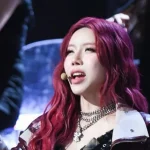Trang Pháp vượt sóng gió show Trung: Chơi nhạc cụ phun lửa, thắng lớn bất chấp vấn đề sức khoẻ kenhtingame com thumb trang phap vuot song gio show trung choi nhac cu phun lua thang lon bat chap van de suc khoe 36e21779485537145 940w