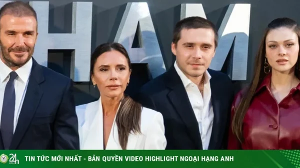Victoria Beckham nói về cáo buộc kiểm soát con, đặt nặng thương hiệu gia đình kenhtingame com thumb victoria beckham noi ve cao buoc kiem soat con dat nang thuong hieu gia dinh e1b51778075384252 940w