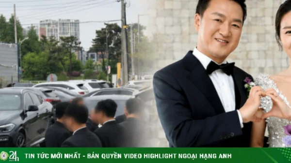 Vợ diễn viên phim Shiri gục ngã bên linh cữu chồng, ôm con gái khóc nghẹn kenhtingame com thumb vo dien vien phim shiri guc nga ben linh cuu chong om con gai khoc nghen aeab1777648211595 940w