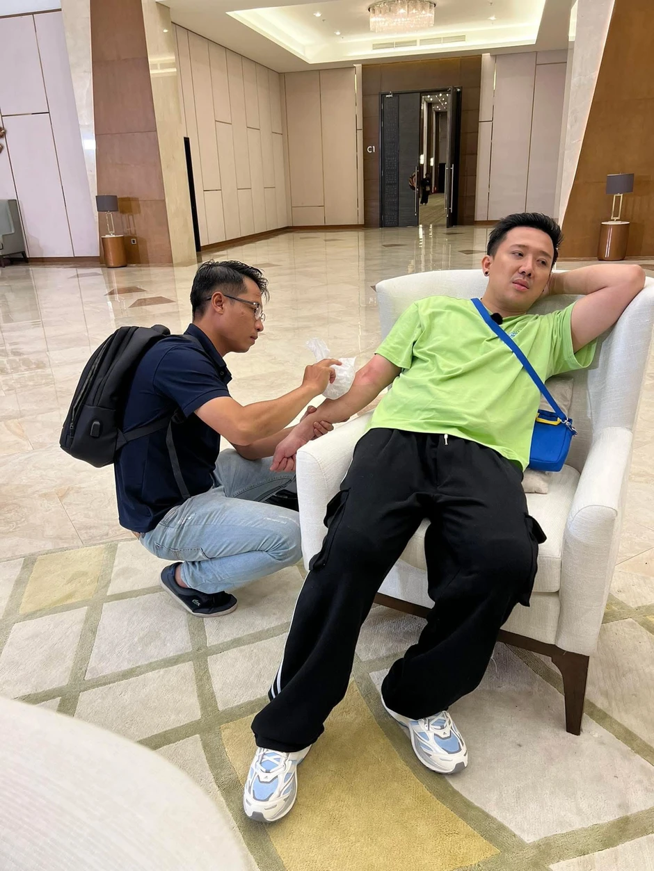 Trấn Thành bị "hại" Trấn Thành bị "hại"