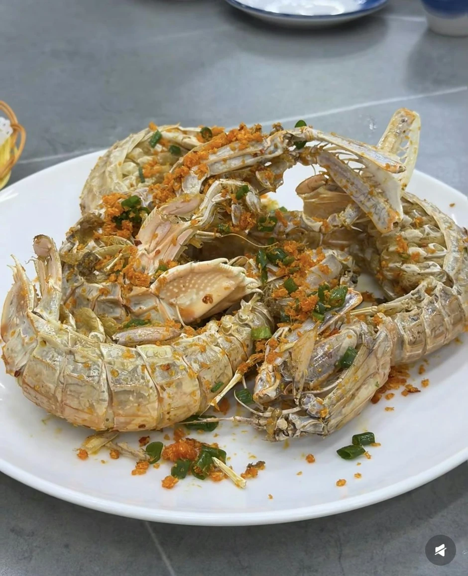 Tranh cãi chuyện nhà hàng bán 4 con bề bề giá 3,6 triệu tại một bãi biển nổi tiếng, chủ quán áp lực đã qua đời