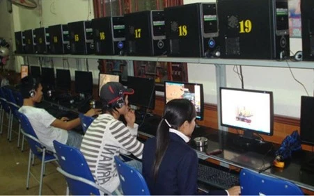 Từ quán Net đến màn hình dọc: Hành trình tái hiện "Hồi ức nhập vai" đầy cảm xúc của Phượng Hoàng Tru Tiên