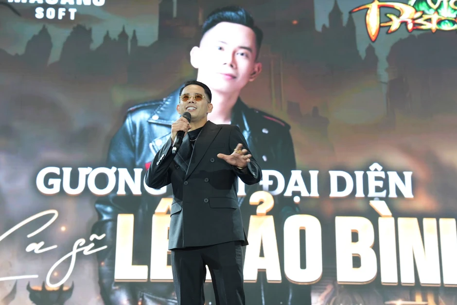 UPRIZE & Lê Bảo Bình - Quẩy cực sung tại gian hàng VTC