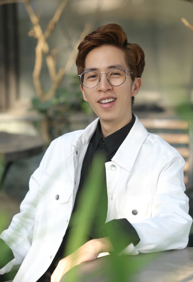 ViruSs mượn chuyện Sơn Tùng xác định mối quan hệ với mỹ nhân 2k3 thi Hoa hậu: Một người xinh đẹp dễ thương tôi quen ViruSs mượn chuyện Sơn Tùng xác định mối quan hệ với mỹ nhân 2k3 thi Hoa hậu: Một người xinh đẹp dễ thương tôi quen