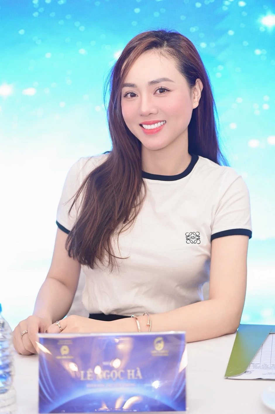 Vợ NS Công Lý uất ức nhắc thẳng 1 người lợi dụng hình ảnh chồng