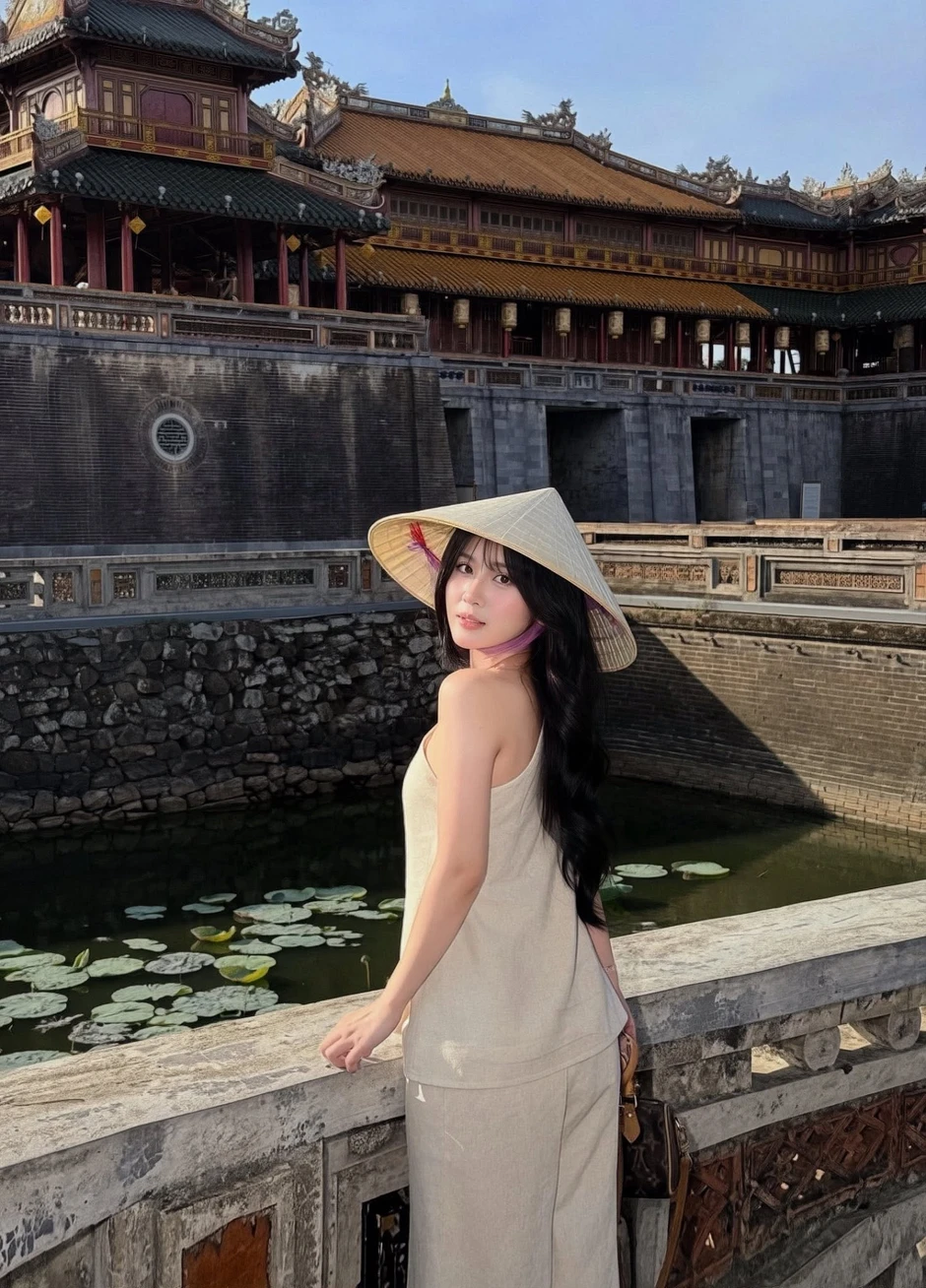 "Huế mộng Huế mơ" trong bộ ảnh của cô nàng hot girl quyến rũ