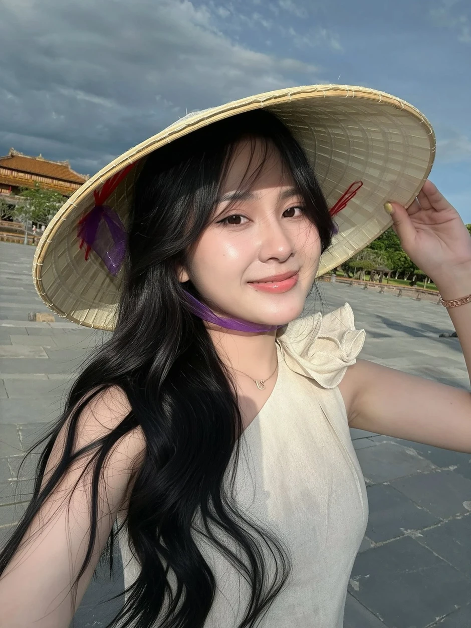 "Huế mộng Huế mơ" trong bộ ảnh của cô nàng hot girl quyến rũ