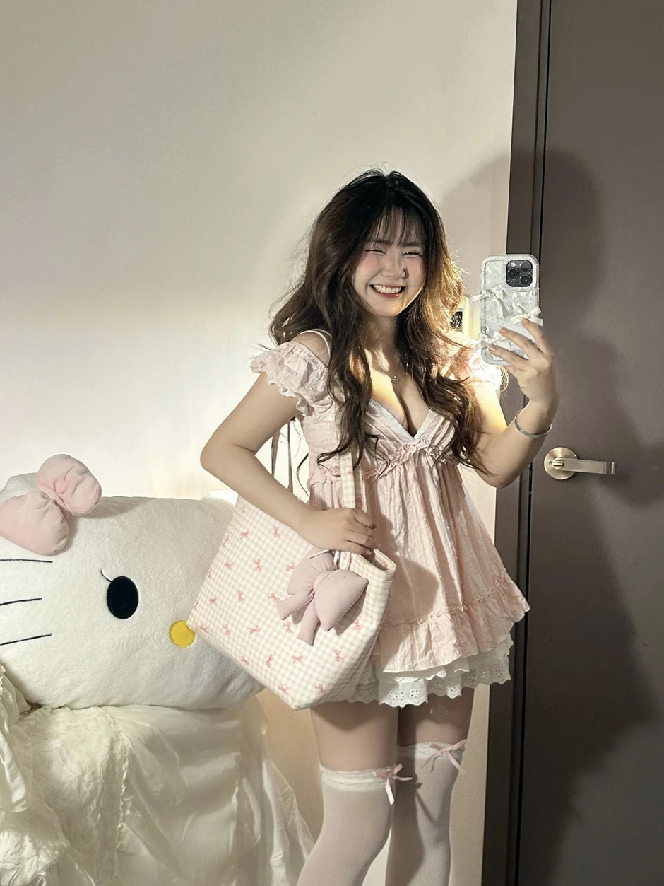 "Nhạc nào cũng nhảy", Ly ghét ăn rau chứng minh dù với phong cách nào, cô nàng cũng có thể "cân đẹp"