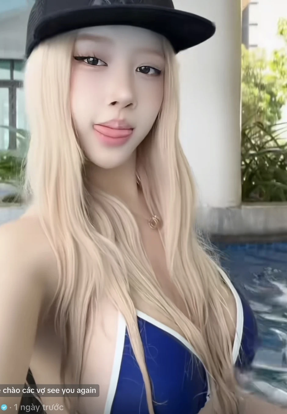 "Rosé bản Việt" bị chê bai nhan sắc khác xa ảnh mạng