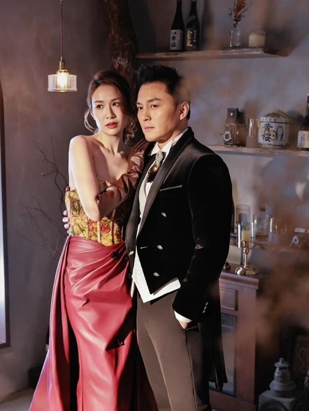 Ái nữ hào môn Trang Tư Minh lấy anh bán súp sau 10 năm yêu Ái nữ hào môn Trang Tư Minh lấy anh bán súp sau 10 năm yêu