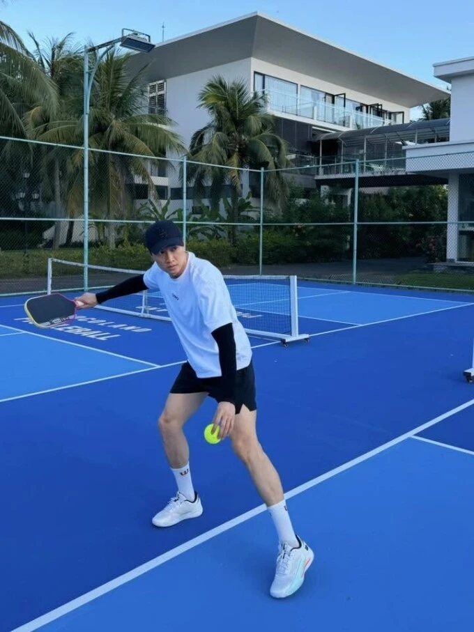 Ảnh sao 9/6: Hoa hậu Phạm Hương khoe ảnh sinh nhật con trai Ảnh sao 9/6: Hoa hậu Phạm Hương khoe ảnh sinh nhật con trai