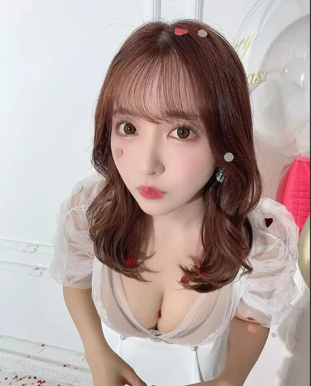 Bảng xếp hạng những gương mặt được khách hàng muốn "thẩm mỹ giống" nhất, Yua Mikami chỉ đứng hạng hai Bảng xếp hạng những gương mặt được khách hàng muốn "thẩm mỹ giống" nhất, Yua Mikami chỉ đứng hạng hai