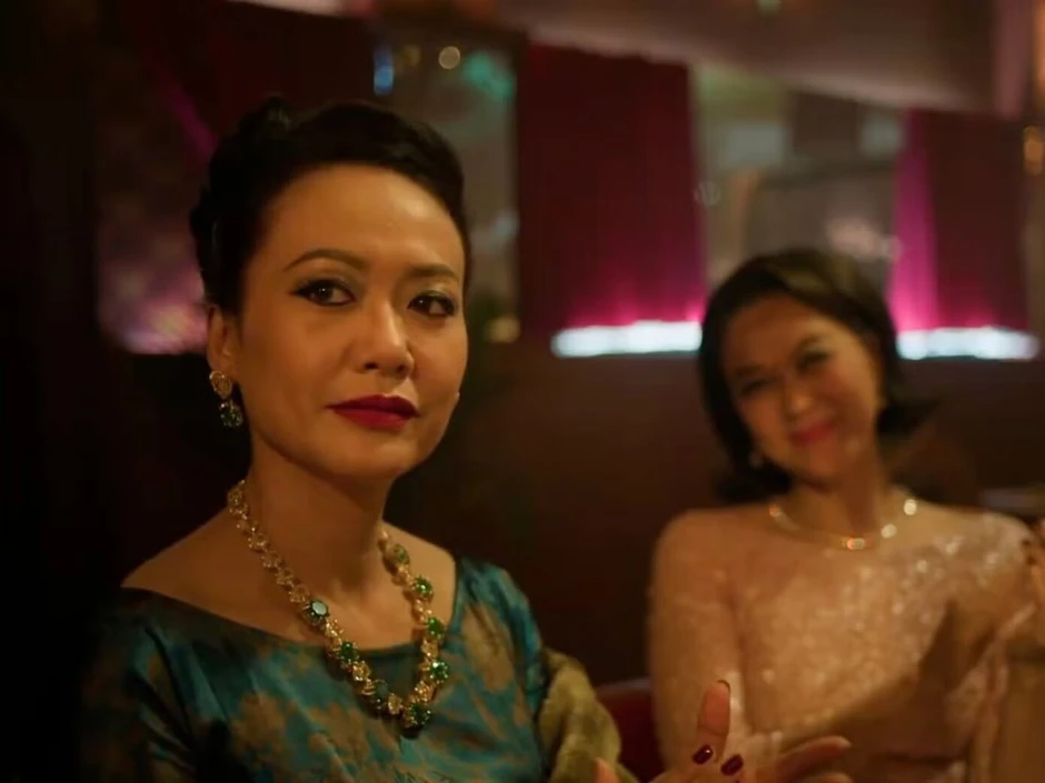 Bi kịch của vũ nữ hết thời