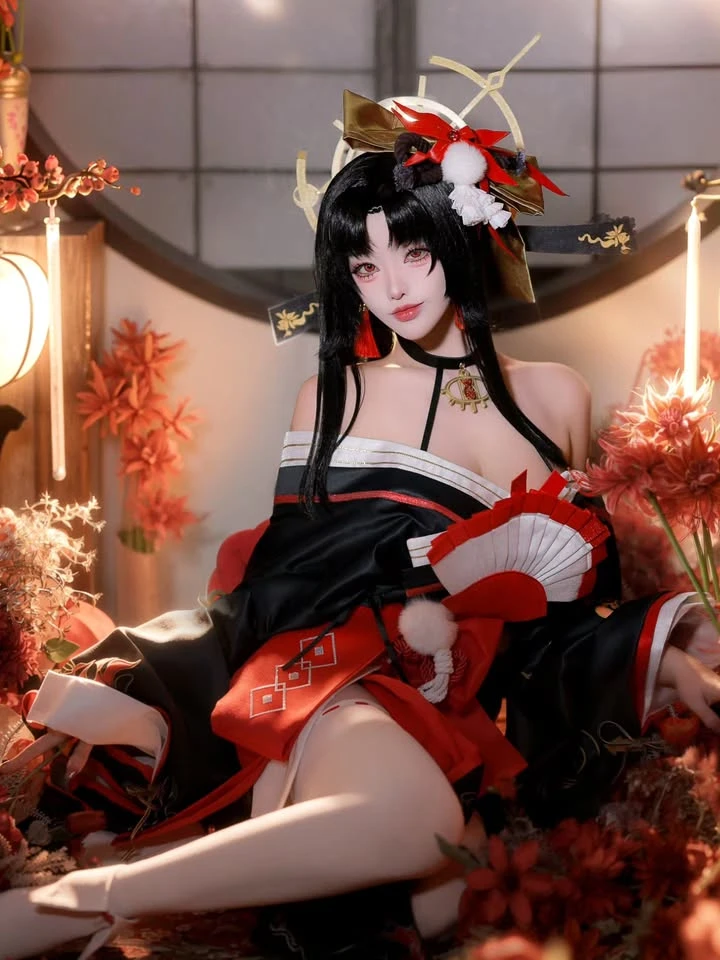 Cách mà coser "triệu follow" biến hình, sức nóng quả thực không phải bàn cãi Cách mà coser "triệu follow" biến hình, sức nóng quả thực không phải bàn cãi