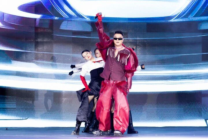 Cao Thái Sơn tái xuất sau thời gian im ắng Cao Thái Sơn tái xuất sau thời gian im ắng