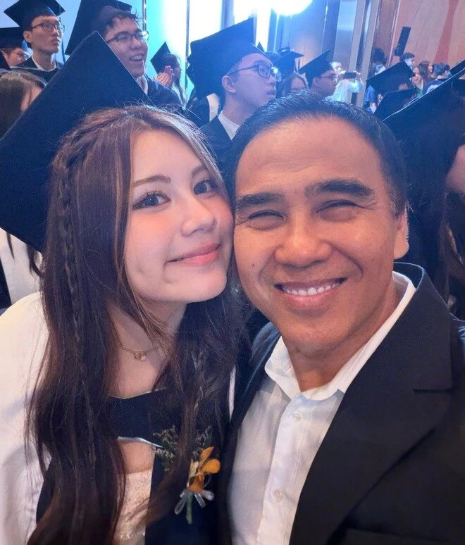 Con gái út Quyền Linh gây chú ý trong ngày đặc biệt Con gái út Quyền Linh gây chú ý trong ngày đặc biệt