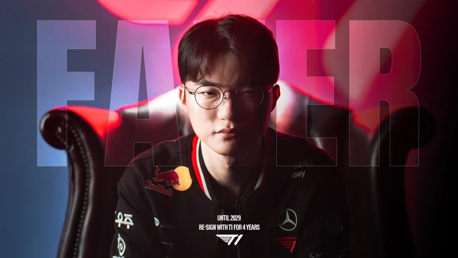 Faker xếp trên Ronaldo