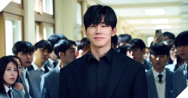 Góc tối học đường xứ Hàn trên Netflix: "Teach You A Lesson" và vết thương rỉ máu của nghề giáo Góc tối học đường xứ Hàn trên Netflix: "Teach You A Lesson" và vết thương rỉ máu của nghề giáo