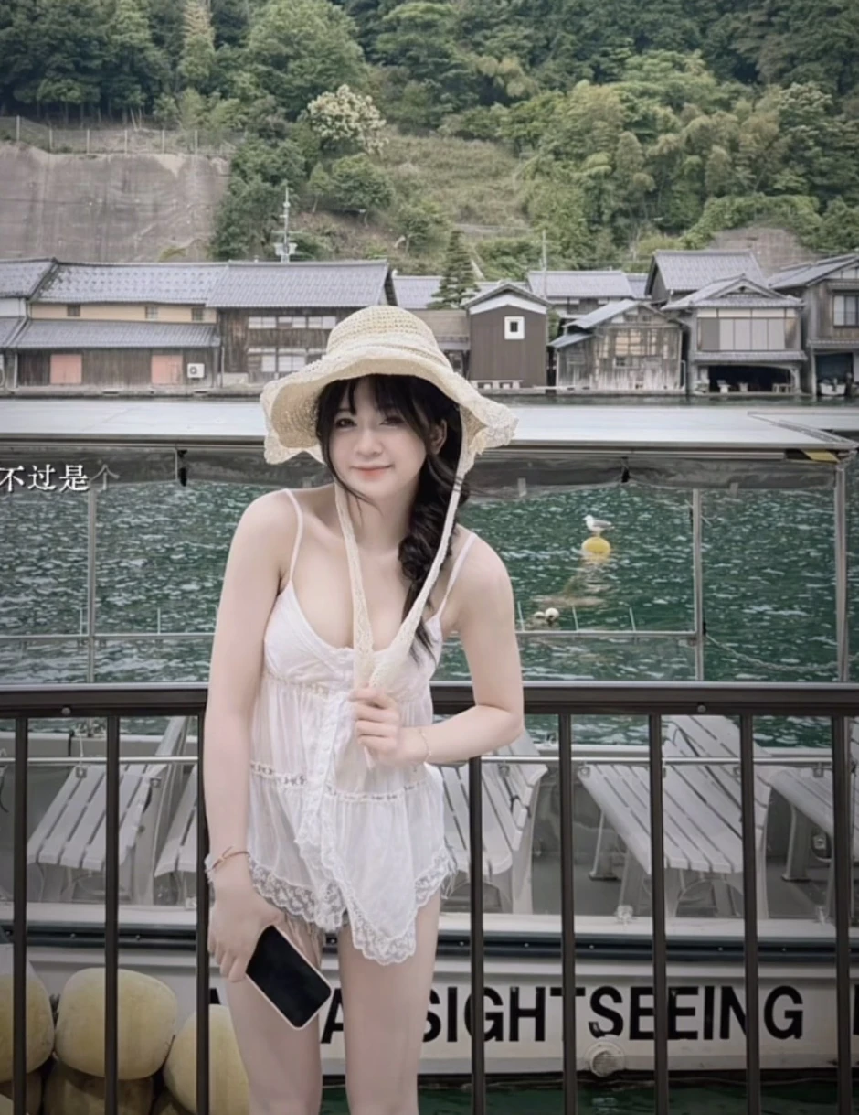 Lên mạng than ế, cô gái sở hữu visual "nữ thần" nhận về toàn hoài nghi Lên mạng than ế, cô gái sở hữu visual "nữ thần" nhận về toàn hoài nghi