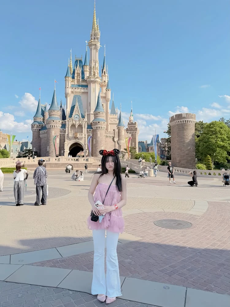 Lên mạng than ế, cô gái sở hữu visual "nữ thần" nhận về toàn hoài nghi Lên mạng than ế, cô gái sở hữu visual "nữ thần" nhận về toàn hoài nghi