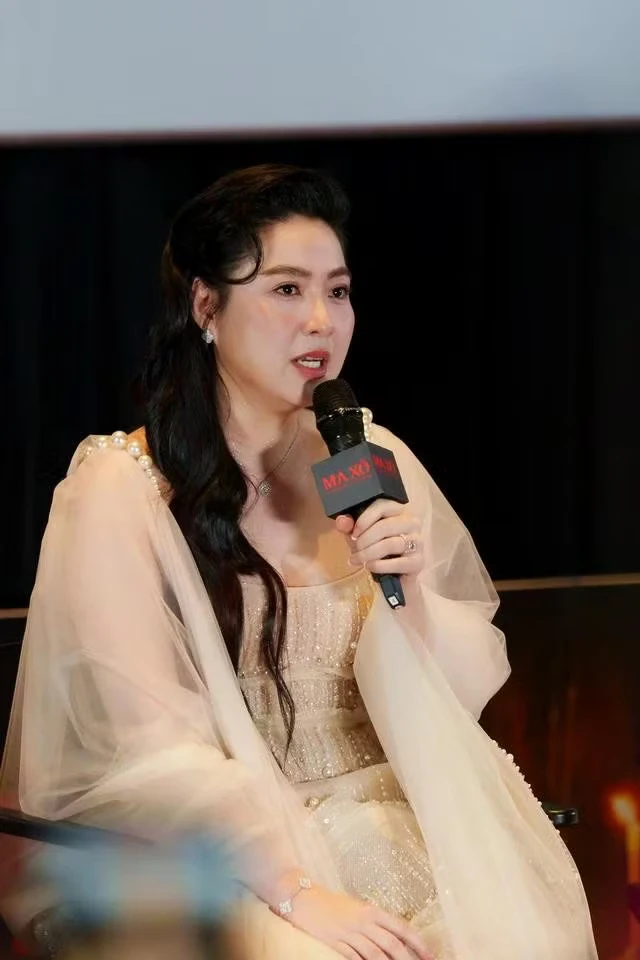 Ma xó dừng chiếu sau lệnh hạn chế của Cục Điện ảnh