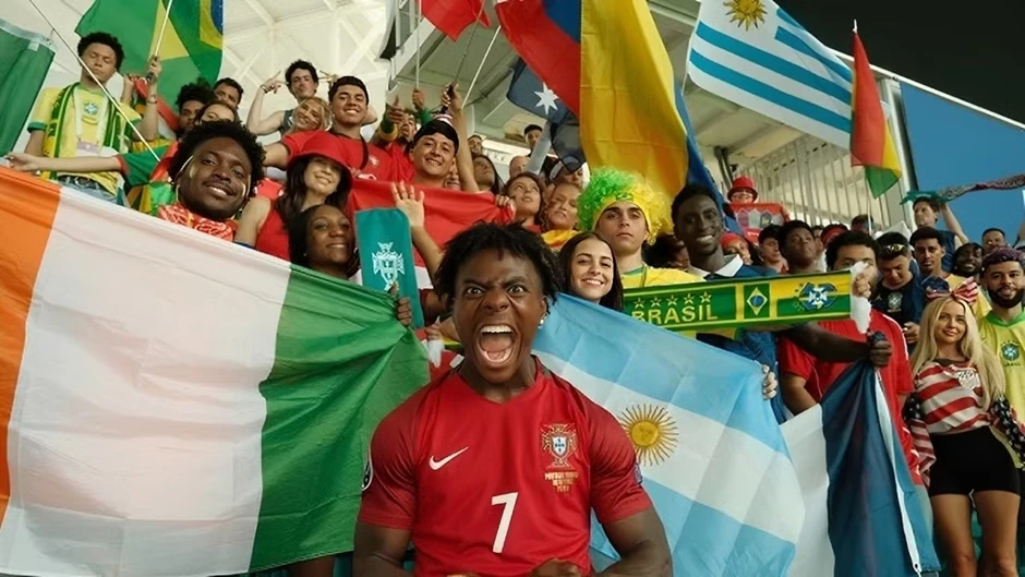 Người đang tạo nên cơn địa chấn trước World Cup 2026 đã đến Việt Nam