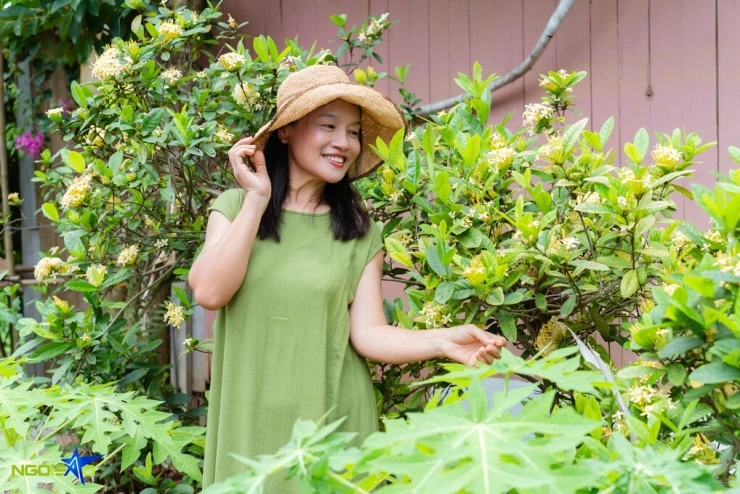 Những góc sống ảo trong khu vườn 4.000 m2 của Tú Oanh Những góc sống ảo trong khu vườn 4.000 m2 của Tú Oanh