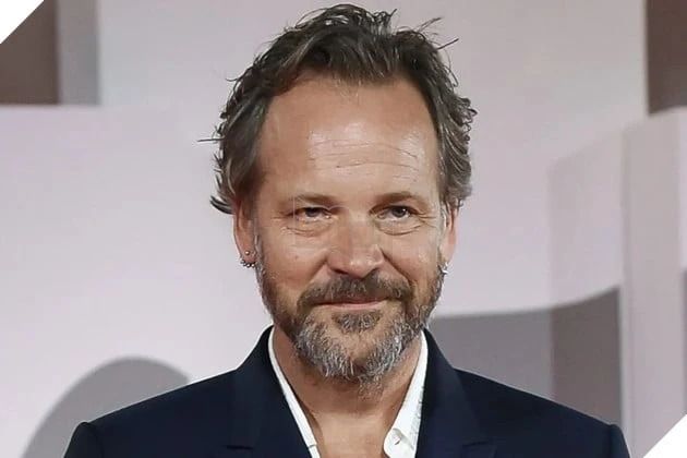 Peter Sarsgaard Gia Nhập The Last of Us Mùa 3, HBO Tạm Dừng Quay Phim Vì World Cup Peter Sarsgaard Gia Nhập The Last of Us Mùa 3, HBO Tạm Dừng Quay Phim Vì World Cup
