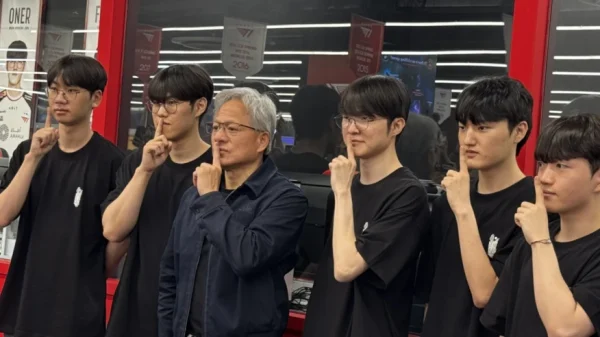 Cuộc gặp gỡ "lịch sử" giữa Jensen Huang và T1 khiến cộng đồng LMHT phấn khích kenhtingame com thumb cuoc gap go quot lich su quot giua jensen huang va t1 khien cong dong lmht phan khich e3ba1780708090661 940w