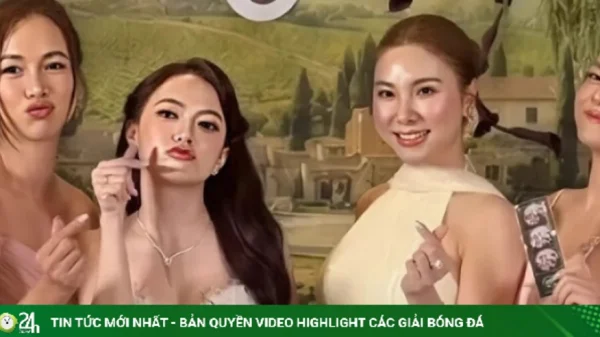 Dàn chị đẹp hát, nhảy trong tiệc cưới Xuân Nghi kenhtingame com thumb dan chi dep hat nhay trong tiec cuoi xuan nghi 114b1782054872863 940w