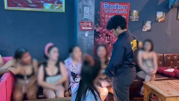Đang đi du lịch Pattaya, hai thiếu nữ bị dụ dỗ việc nhẹ lương cao, hứng chịu bi kịch không ngờ kenhtingame com thumb dang di du lich pattaya hai thieu nu bi du do viec nhe luong cao hung chiu bi kich khong ngo 67f01780584810822 940w