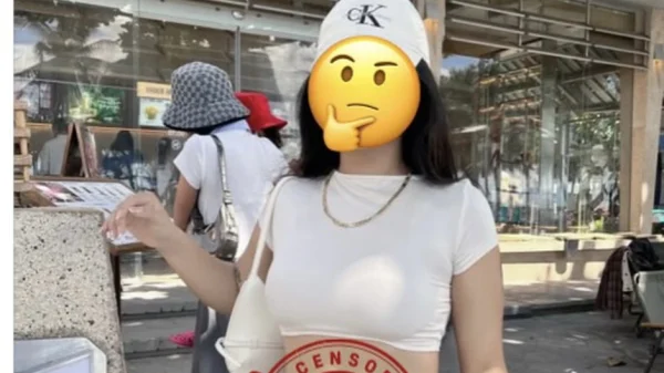 Diện đồ ngắn đi cà phê rồi lên mạng hỏi ý kiến, cô gái nhận rổ "gạch đá" kenhtingame com thumb dien do ngan di ca phe roi len mang hoi y kien co gai nhan ro quot gach da quot f81f1780944308877 940w