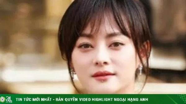 Diễn viên Tôn Lệ vỡ mạch máu mắt khi quay phim dưới nắng nóng 40 độ kenhtingame com thumb dien vien ton le vo mach mau mat khi quay phim duoi nang nong 40 do b26c1780483263371 940w