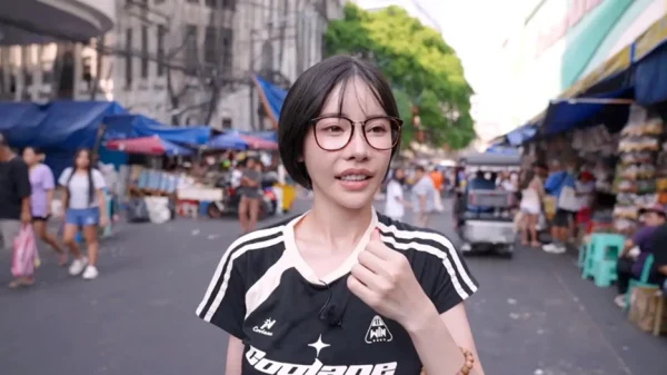 Hành trình rời xa hào quang của Eimi Fukada: Từ "Nữ hoàng phim người lớn" đến thiên sứ của trẻ em nghèo Philippines kenhtingame com thumb hanh trinh roi xa hao quang nbsp cua eimi fukada tu quot nu hoang phim nguoi lon quot den thien su cua tre em ngheo philippines 39f81780843298534 940w
