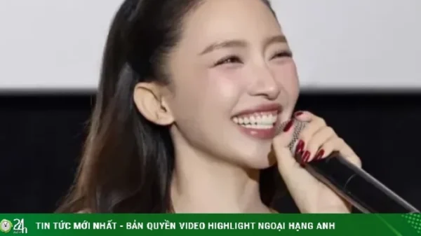 MV ngập cảnh hôn bị phản ứng, Tóc Tiên và đạo diễn cùng lên tiếng kenhtingame com thumb mv ngap canh hon bi phan ung toc tien va dao dien cung len tieng 1fd41780805061996 940w