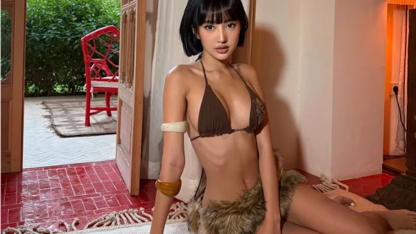 Nàng hot girl sở hữu vòng eo 51cm khiến Vũ Khắc Tiệp cũng phải "đứng ngồi không yên" kenhtingame com thumb nang hot girl so huu vong eo 51cm khien vu khac tiep cung phai quot dung ngoi khong yen quot e41c1782326156668 940w