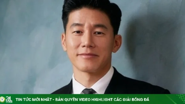 Tài tử Kim Mu Yeol vươn lên từ nghèo khó kenhtingame com thumb tai tu kim mu yeol vuon len tu ngheo kho 7bba1781608660674 940w