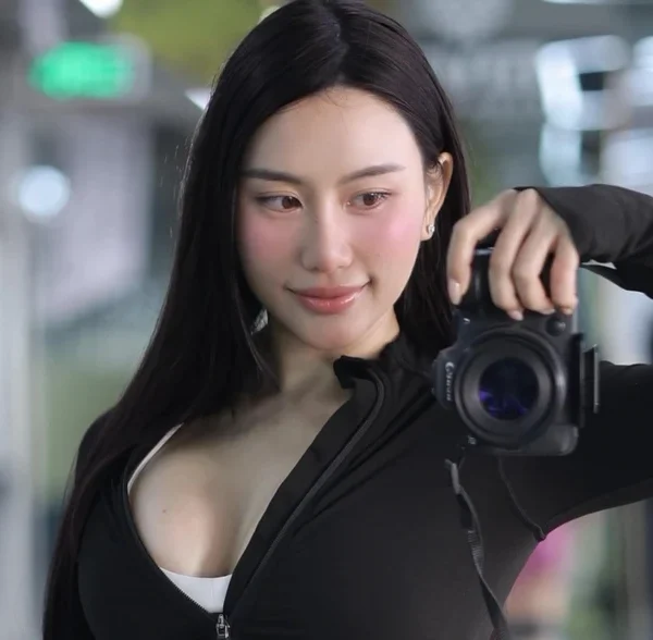 Vóc dáng U40 cực chuẩn chỉnh, hot gymer Trang Lê khiến người xem trầm trồ, tất cả đều tới từ lối sống kỷ luật kenhtingame com thumb voc dang u40 cuc chuan chinh hot gymer trang le khien nguoi xem tram tro tat ca deu toi tu loi song ky luat 9a171780767770686 940w