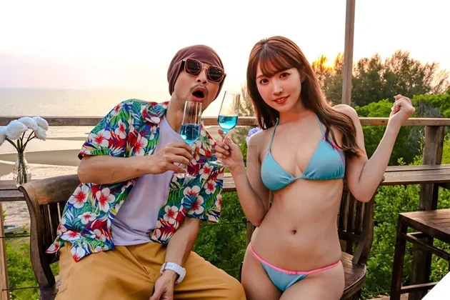 Cơn bão chỉ trích tại Nhật Bản: Người mẹ đăng ảnh con trai khóc vì "lỡ" thần tượng cựu mỹ nhân Yua Mikami