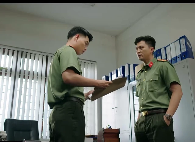 Con gái Trung tá Minh bị kẻ lạ tiếp cận tại trường