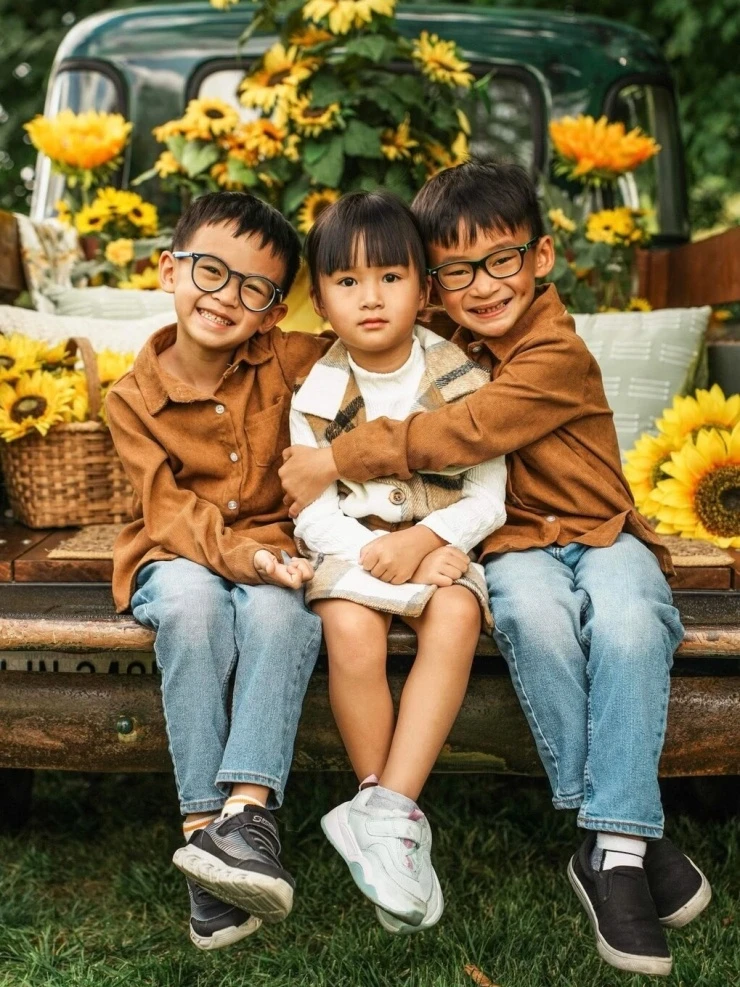 Cuộc sống của vợ chồng Xuân Mai và 3 con ở Mỹ Cuộc sống của vợ chồng Xuân Mai và 3 con ở Mỹ