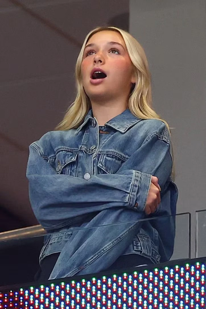 Đã rõ cách Beckham vượt Shakira, kiếm tiền khủng nhất World Cup 2026 Đã rõ cách Beckham vượt Shakira, kiếm tiền khủng nhất World Cup 2026