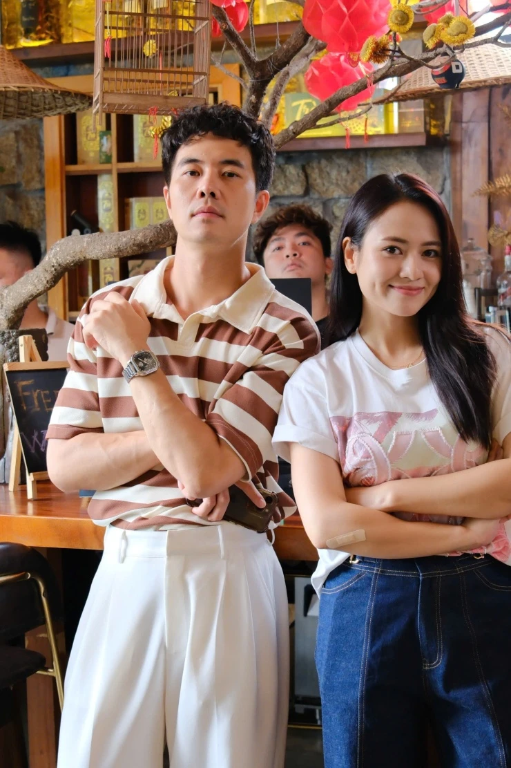 Điều không thể ngờ về nam diễn viên Tổng tài phim Dưới ô cửa sáng đèn Điều không thể ngờ về nam diễn viên Tổng tài phim Dưới ô cửa sáng đèn